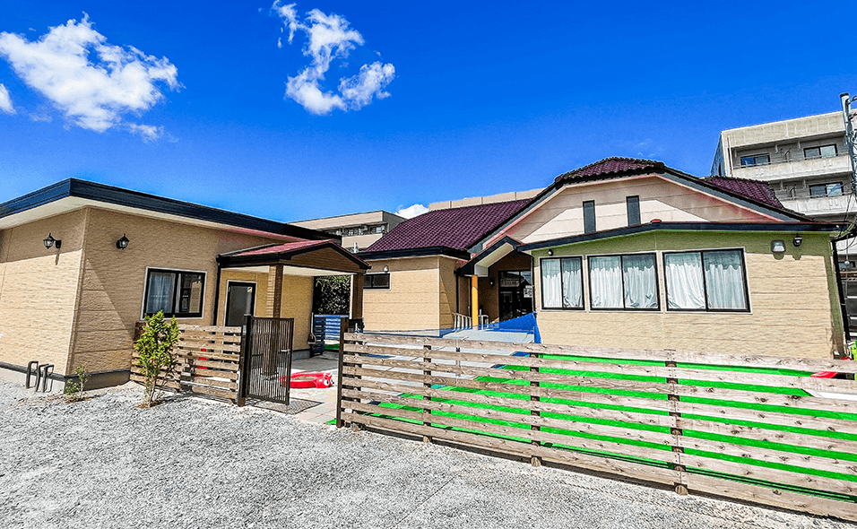 ケアーズ保育園 花畑分園